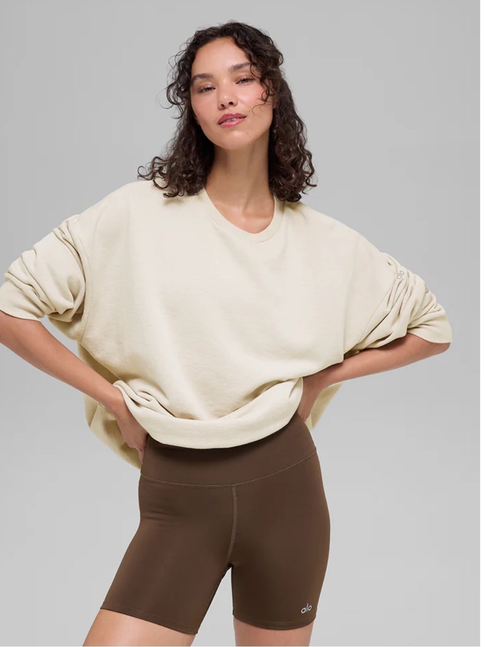 Alo Women’s Accolade Crewneck Sweatshirt in Light Beige